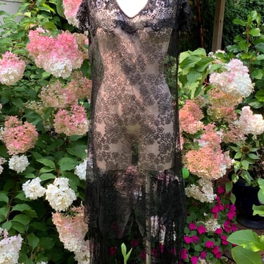 1920's Sheer Chantilly Lace Dress - Incredibly fine detailed lace - Women's Size Small to Medium 