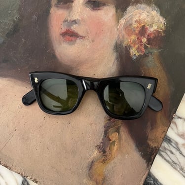 Vintage 1950s Classic Black Sunglasses 