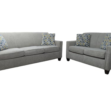 Light Gray Flexsteel Couch &#038; Loveseat