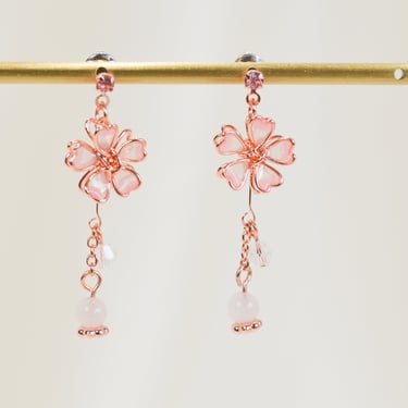 E111 flower dangle earrings, flower earrings, flower drop earrings, Sakura Earrings, flower crystal dangle earrings, pink flower earrings 