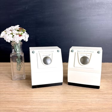 Westinghouse Plastic Washing Machine/Dryer Salt & Pepper Shaker set  - 1960s vintage 
