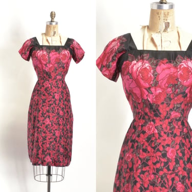 Vintage 1950s Dress / 50s Rose Print Silk Cocktail Dress / Black Pink ( medium M ) 