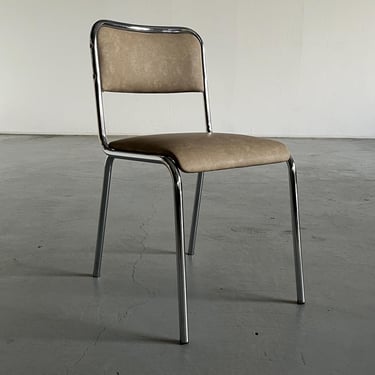 Bauhaus Design Chrome Tubular Steel and Beige Faux Leather Italian Modernist Dining Chair, 1980s 