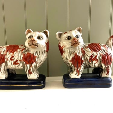 Vintage Staffordshire Style Cat Figurines 