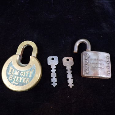 ws/Lock Lot - Elm City 6 Lever Pancake Lock plus Bonus Reese Padlock