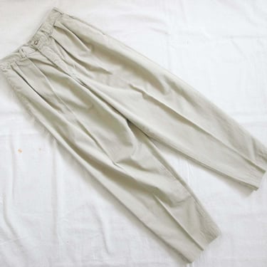 Vintage 60s Womens Khaki Trousers 26 Small - 1960s Nantucket Preppy Pleated Front Beige Chino Pants 
