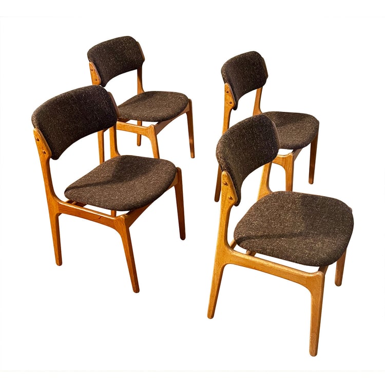 Oak Set of 4 Danish Modern Dining Chairs by Erik Buch