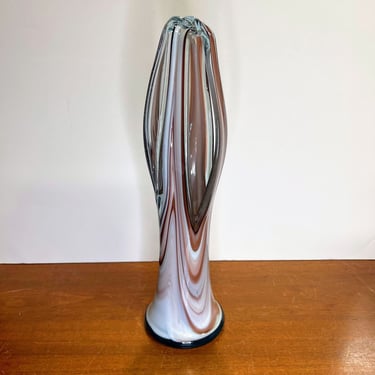 Vintage Art Glass Center Piece Vase Hand Blown Glass Swirl Conversation Piece 