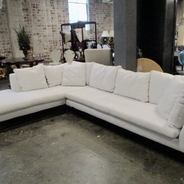 B AND B ITALIA SECTIONAL SOFA IN WHITE PERFORMANCE FABRIC