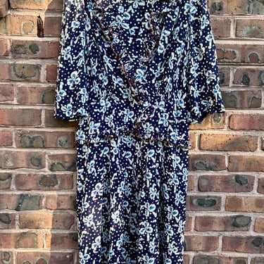 Vintage 1940s Rayon Novelty Ribbon Bow Polka Dot Print Dress Large XL by TimeBa