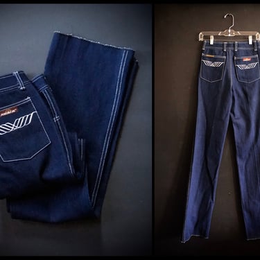 Vintage deadstock ‘80s Jordache jeans | ‘70s disco, dark wash indigo stovepipes, horse head logo, Ladies 26W x 35L 