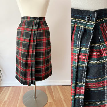SIZE L / XL 1980s Red Tartan Plaid Wrap Skirt / 80s Black and Red Plaid Kilt Skirt /  Royce LTD Plaid Wool Skirt Pleated Pockets 