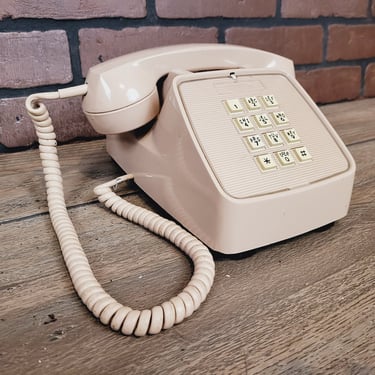 Vintage Light Pink Bell Telephone 
