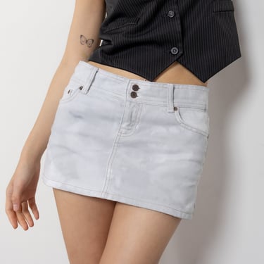 LOW RISE Y2K DENIM Mini Skirt Abercrombie Distressed Barely There Jean Summer / 35Inch Hips / Size 2 