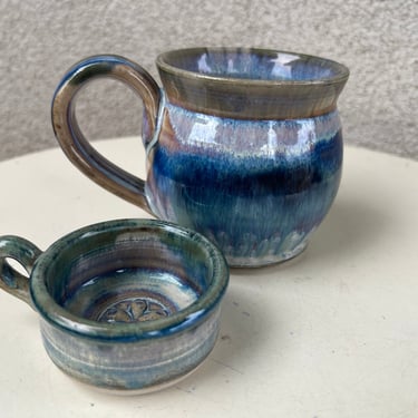 Vintage bohemian pottery blues mug with mini mug for tea bags signed Olson 