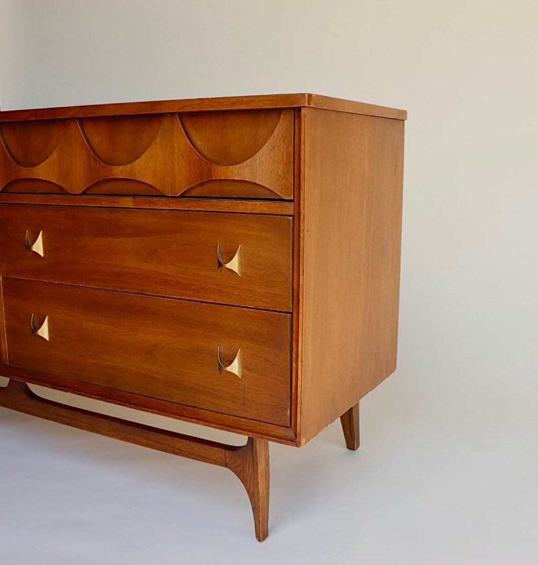 Broyhill Brasilia 6 Drawer Dresser Hobbs Modern San Diego, CA