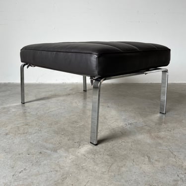 90's Italian Modern Heavy Stainless Steel and Leather Ottoman 