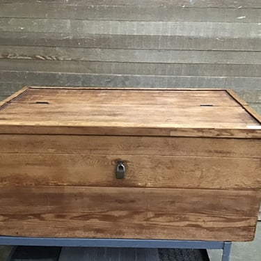 Vintage Fir Chest (Tacoma)