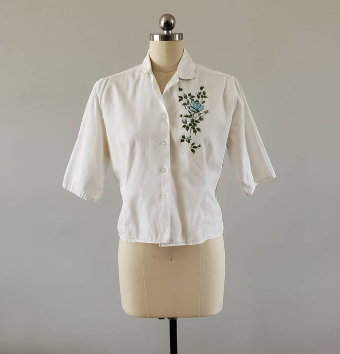 1950s Cotton Blouse with Blue Rose Detail 50's Women's Shirt 50s Vintage Size L/XL 