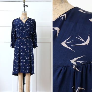 volup vintage 1940s novelty print dress • deco swallow birds pattern navy blue silk dress 