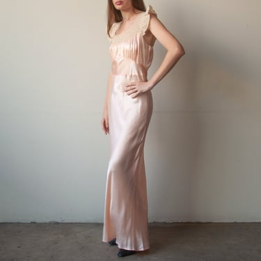 3035d / 1930s pink empire waist dress 