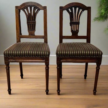 Pair of 2 Vintage Side Chairs MF269-14