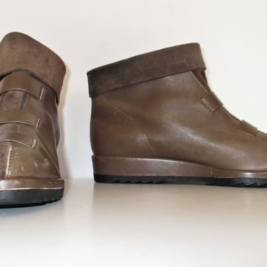 Vintage 90s Charles Jourdan Taupe Leather and Suede Boots, Hipster Booties, Size 7.5M Women 