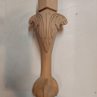 Queen Anne Style Wood Ball and Claw Foot Leg 14"