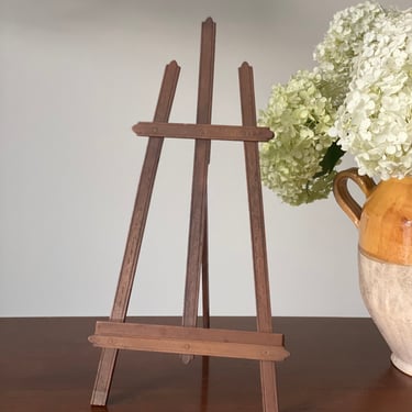 1940s French carved wood tabletop easel