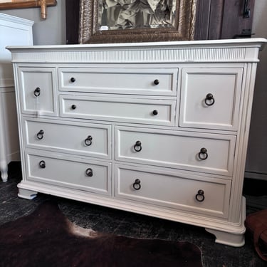 Charming 8 Drawer Cream Dresser