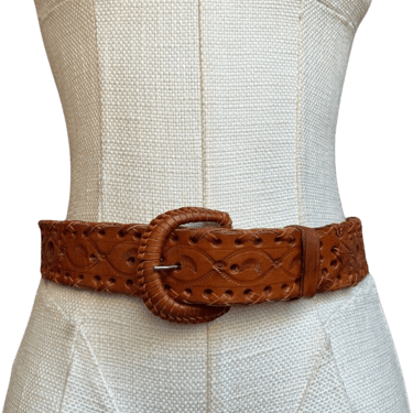 Vintage Women's Warm Brown Leather Tooled Stamped Cutout Western Boho Belt 32"