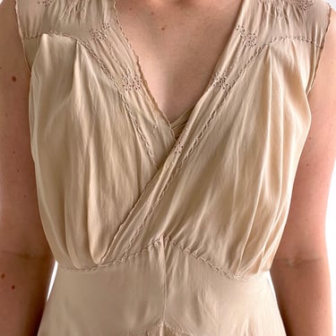 1930's Silk Tan Slip Dress With Bow Embroidery