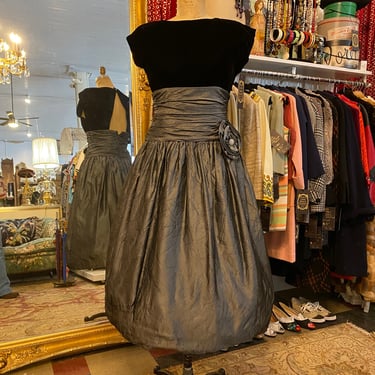 1980s formal dress, 80 does 50s, vintage party dress, fit and flare, black velvet, pewter satin, size large, open back, 1950s style dress 