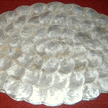 5 Capiz Shell Craft Scalloped Medallion Placemats - Vintage Set of 5 Cork Backed  Shells Plate Chargers - Place Settings~1980s Philippines 