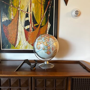 Vintage REPLOGLE World Class Series  Globe on Stand 