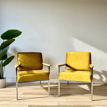 Pair of Freshly Upholstered Vintage Mid Century Lounge Chairs