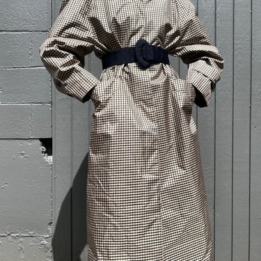 vintage tan gingham sculptural raincoat large 