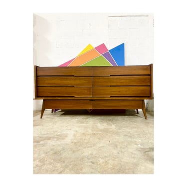 Mid Century Modern Dresser or Credenza by Hoke Wood Products 