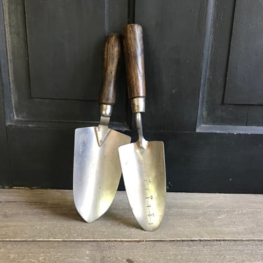 1 English Wood Garden Trowel, Made in England, Stainless Steel, Hand Tool, Planting Tool, Farmhouse, Gardening 