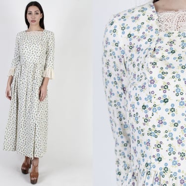 Vintage 70s Pilgrim Folk Dress / Country Calico Floral Print / Off White Cotton Homespun Maxi Dress 