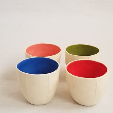 Set of 4 sake cups. Handmade ceramic shot glasses. 