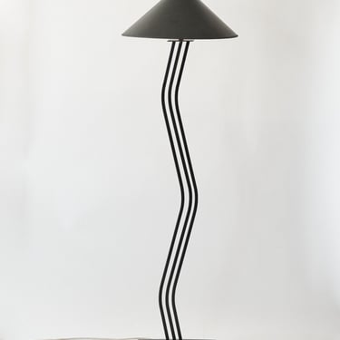 Post Modern Wavy Floor Lamp 