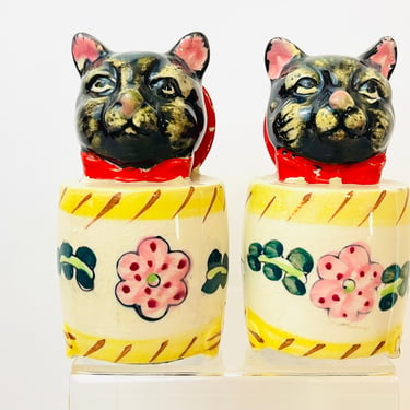 Vintage 1950s MID Century Modern Cat Kitsch Ceramic Salt & Pepper Shakers Japan 