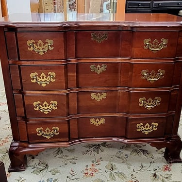 Pair of Jasper Cabinet Co. Chests / Commodes / Nightstands 