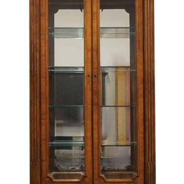 THOMASVILLE FURNITURE Grand Classic Collection Italian Provincial 42" Lighted Display Curio Cabinet 15721-410 