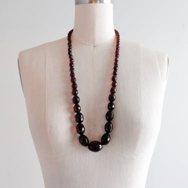 Gorgeous Antique Cherry Amber Graduated Beaded Necklace