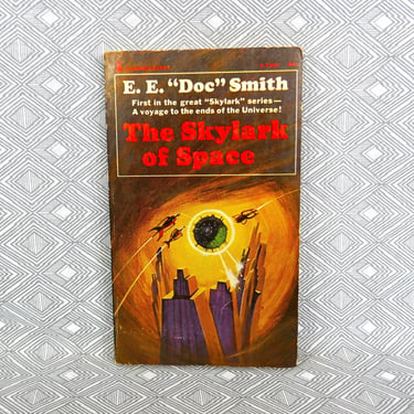 The Skylark of Space (1928/1946) by E. E. "Doc" Smith - First in Skylark Series - Vintage Science Fiction Sci Fi Space Opera Novel Book 