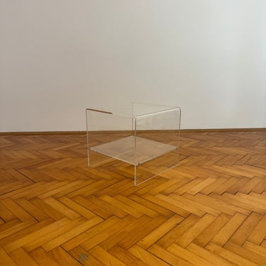 Mid Century Square Plexiglas Coffee Table / Vintage Side Table / Sofa Table / End Table / Bedside Table / Made in Germany / 1970s 