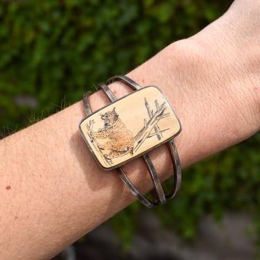 Vintage Hand-Etched & Inked Scrimshaw Cuff In Sterling Silver, Bobcat Wildlife Scene, Animal Jewelry, 5 1/2