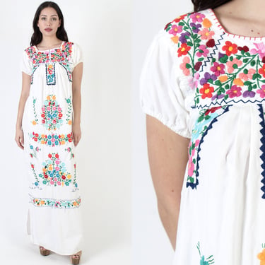 White Womens Mexican Maxi Dress / Vintage Heavily Hand Embroidered Dress / Womens Floral Puebla Cotton Puff Sleeve Long Dress 